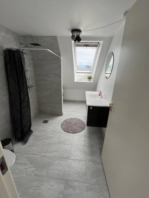 Stor Rummelig Lejlighed Med Egen P-Plads Kolding Exterior photo